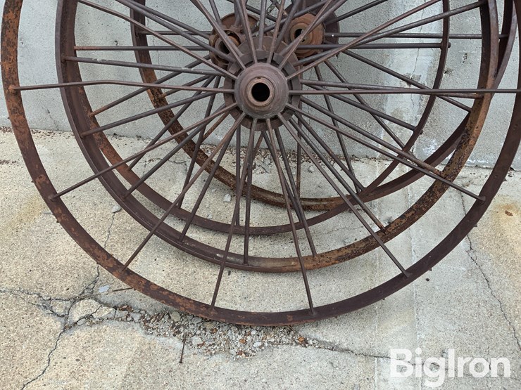48"-steel-wheels-image-9