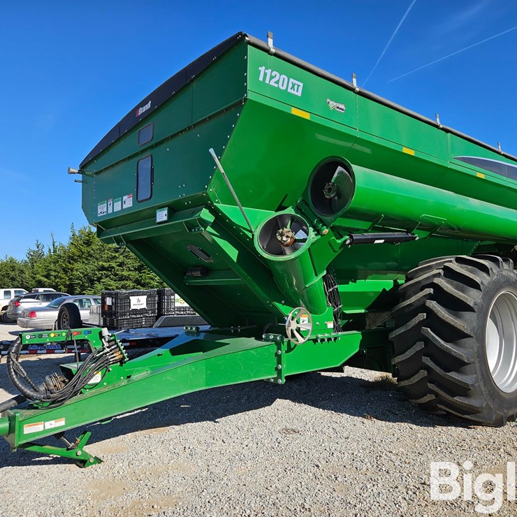 2022 BRANDT 1120XT