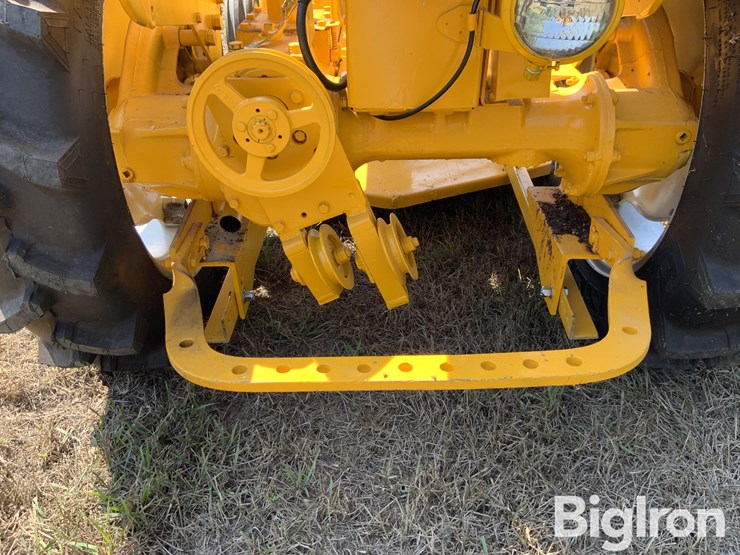 international-cub-lo-boy-image-16