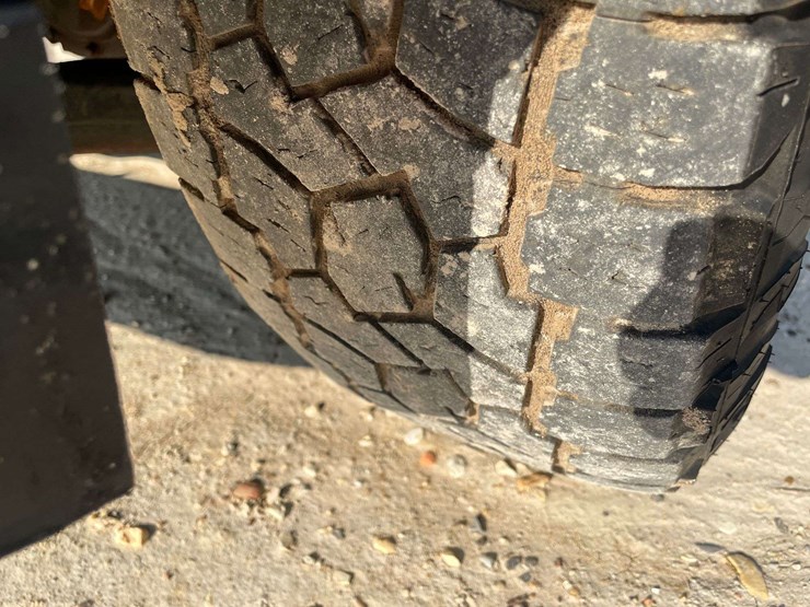 2018-ford-f150-xl-image-20