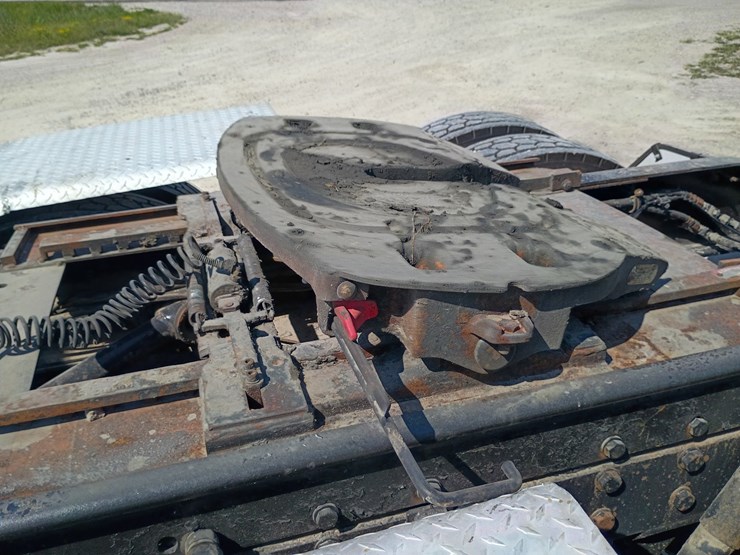 2014-western-star-4900-image-77