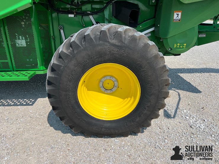 2012-john-deere-s670-image-9