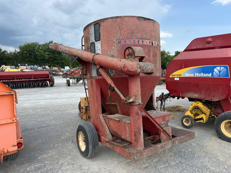 massey-ferguson-15-image-8