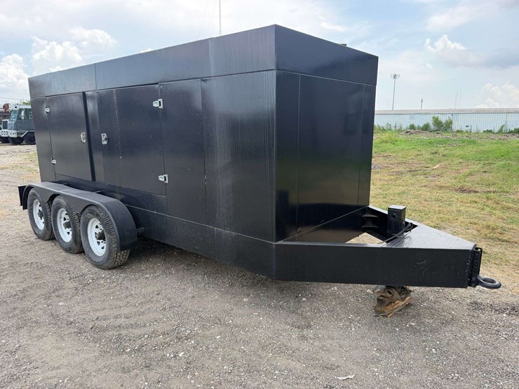 caterpillar-400-kw-image-2