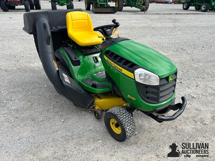 john-deere-d130-image-3