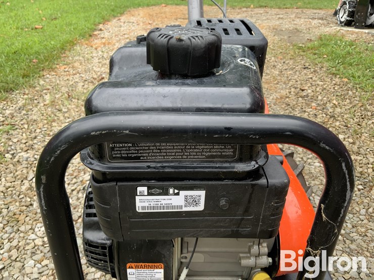 2016-husqvarna-drt900-160cc-17"-rear-tine-tiller-image-18