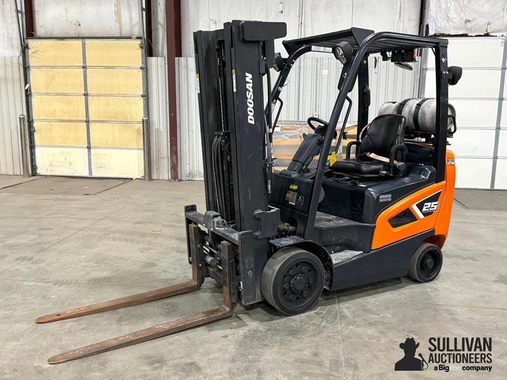 2019-doosan-gc25s-9-image-1