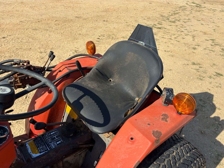 massey-ferguson-1010-image-9