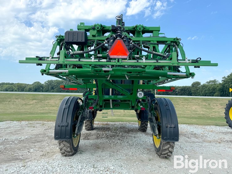 2020-john-deere-r4038-image-6