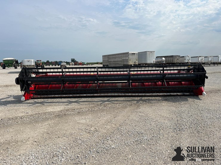 2011-case-ih-3020-image-2