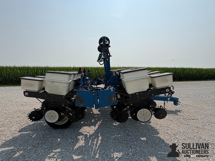 kinze-3200-image-4