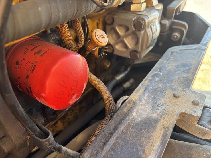 2006-caterpillar-cb-224e-image-34