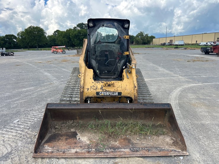caterpillar-279c-image-8