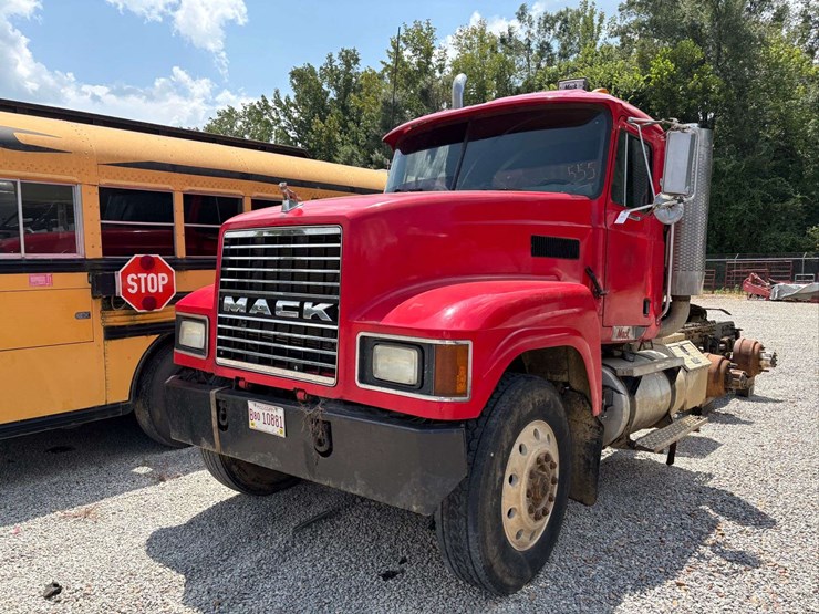 1998-mack-ch600-image-2