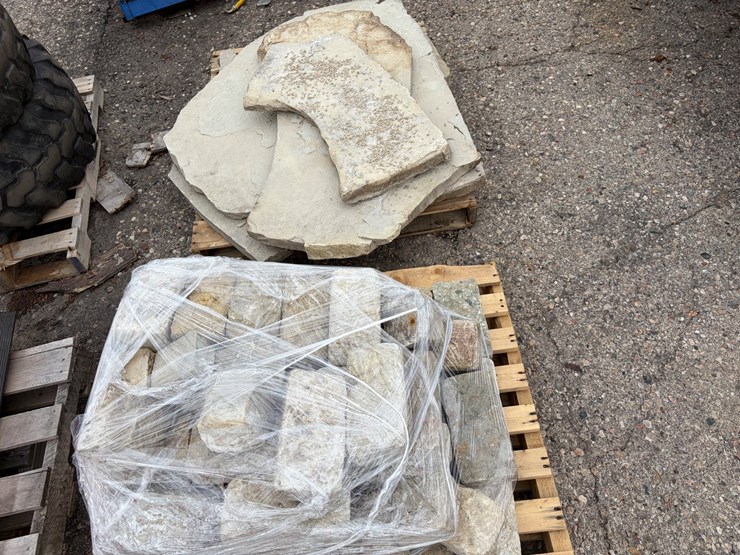 #8385-•-landscaping-stone-image-1