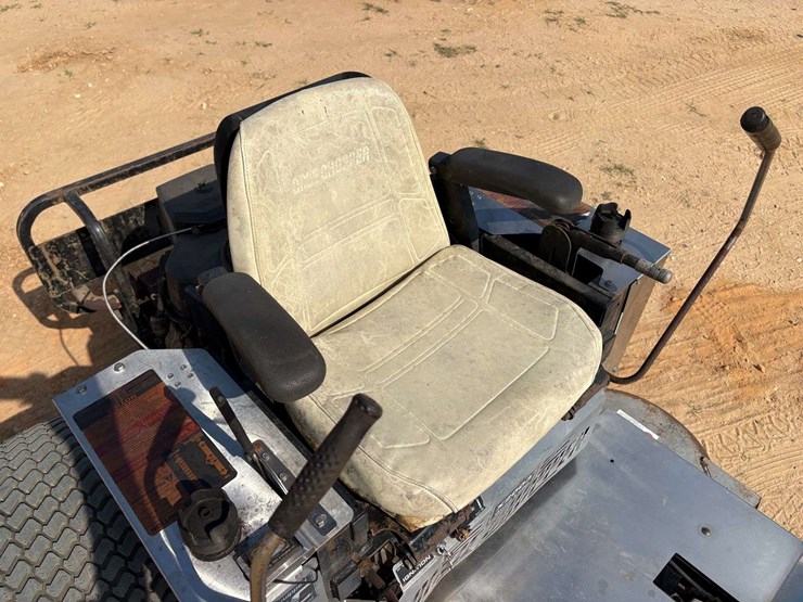 dixie-chopper-50"-zero-turn-lawn-mower-image-10