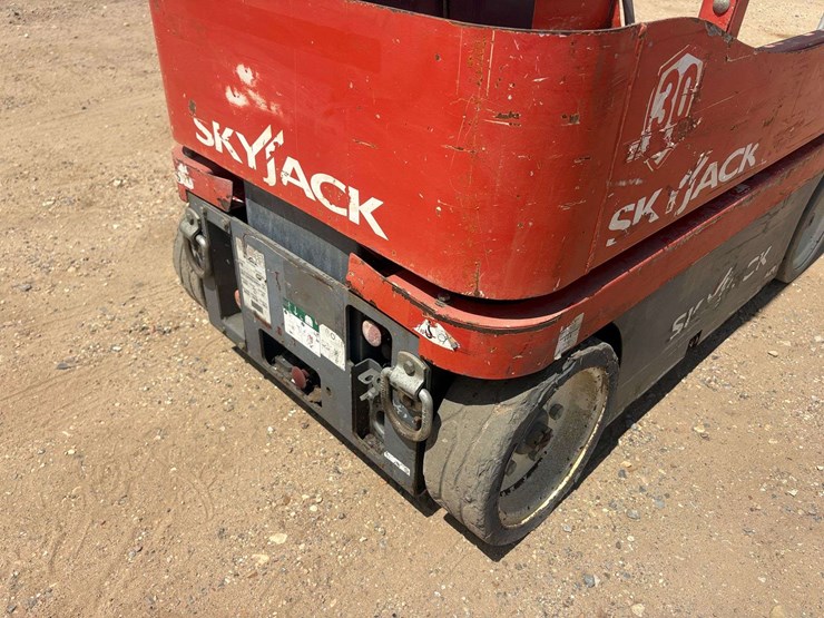 skyjack-sj16-image-7