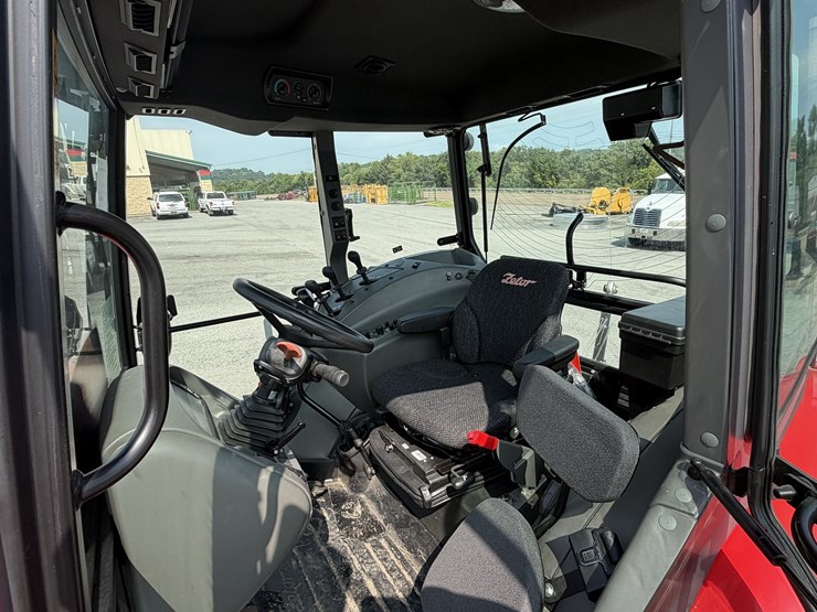 2021-zetor-p110-ps-w/-zm229p-loader-image-45