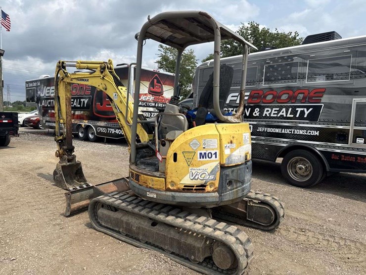 2008-yanmar-vio35-image-2