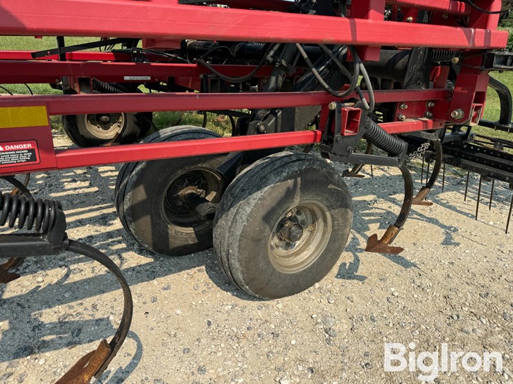 2012-case-ih-200-image-17
