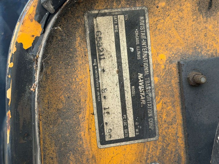1993-international-3800-image-30