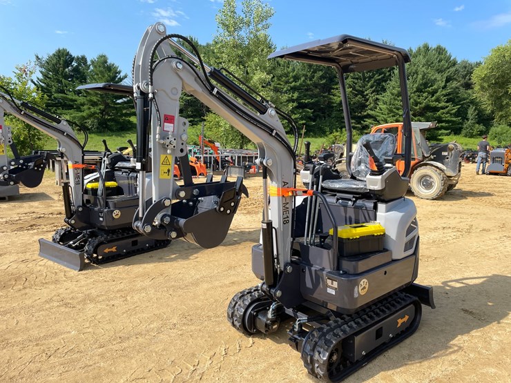 #422-•-ats-power-me18-mini-excavator-image-1