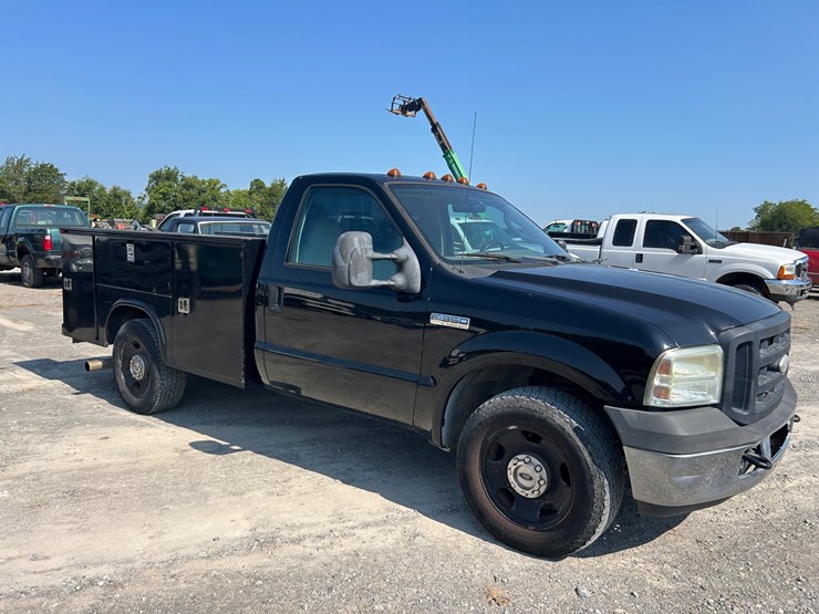 2007-ford-f350-image-2