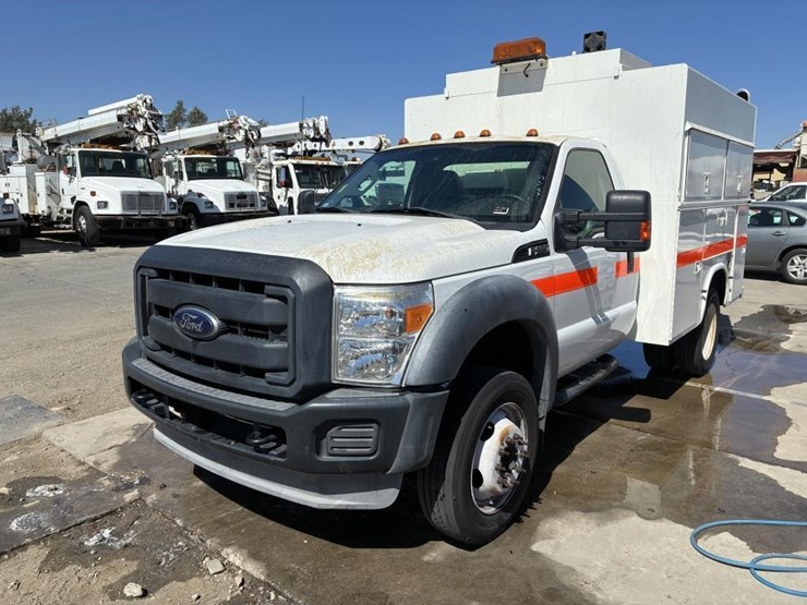 2012-ford-f450-image-1