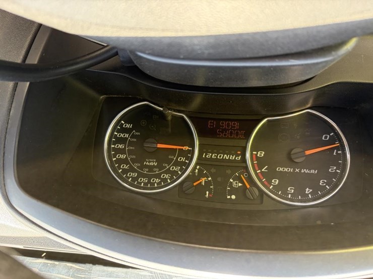 2011-chevrolet-colorado-image-16