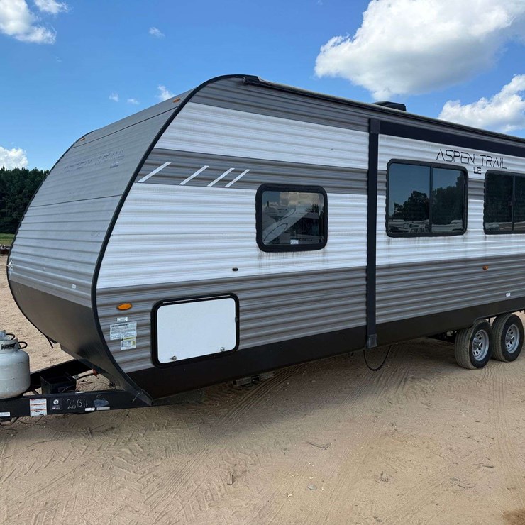 2021 Keystone Bumper Pull Camper