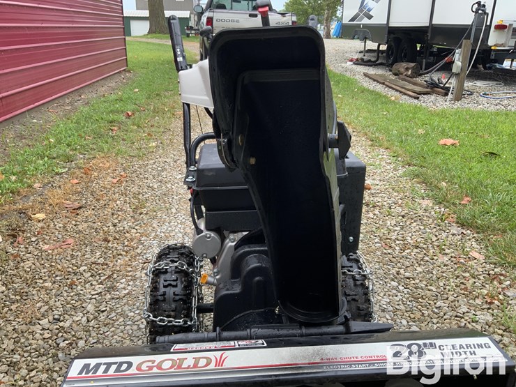 mtd-gold-28”-2-stage-snow-blower-image-13