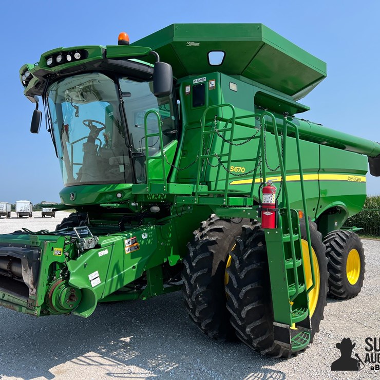 2012 JOHN DEERE S670