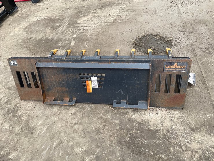 #9796-•-landhonor-72"-skid-steer-rock-bucket-attachment-image-5
