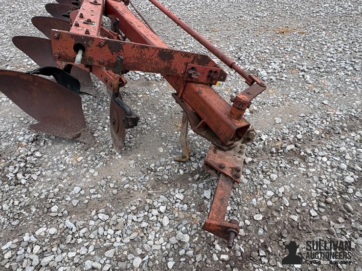 case-ih-710-image-9