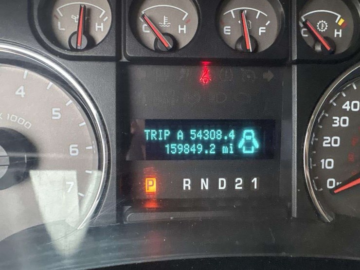 2010-ford-f150-xlt-image-16