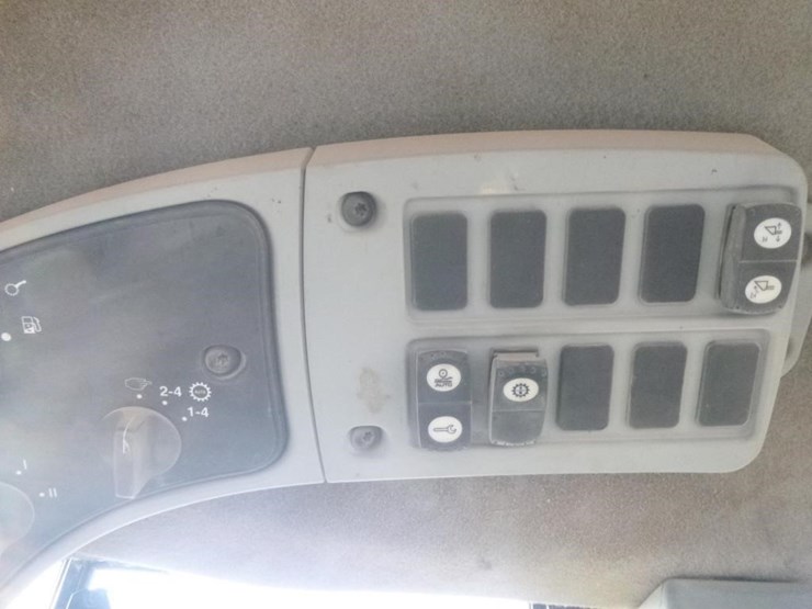 2008-caterpillar-962h-image-16