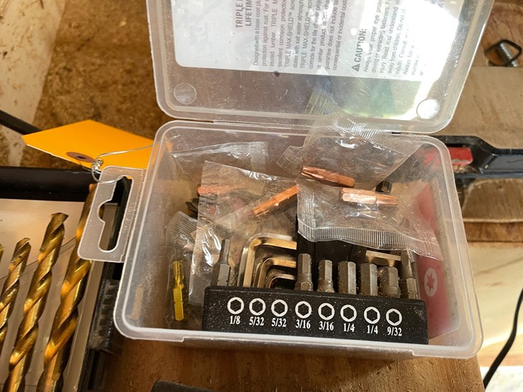 #10155-•-(5)-cases-of-drill-bits-image-2