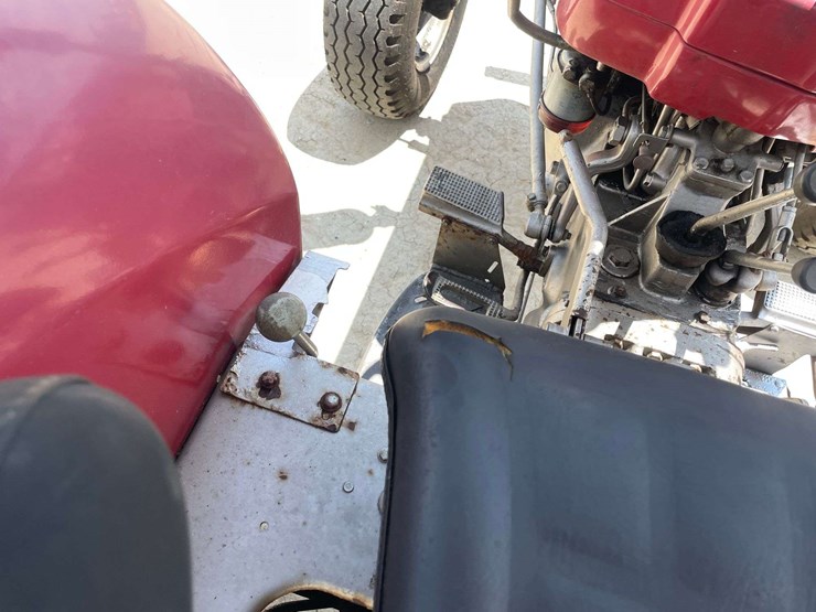 massey-ferguson-250-image-12