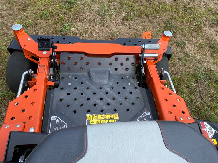 #7957-•-husqvarna-xcite-z345-zero-turn-lawn-mower-image-8