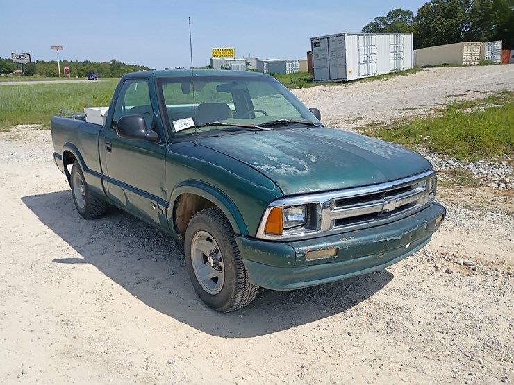 1996-chevrolet-s10-image-11