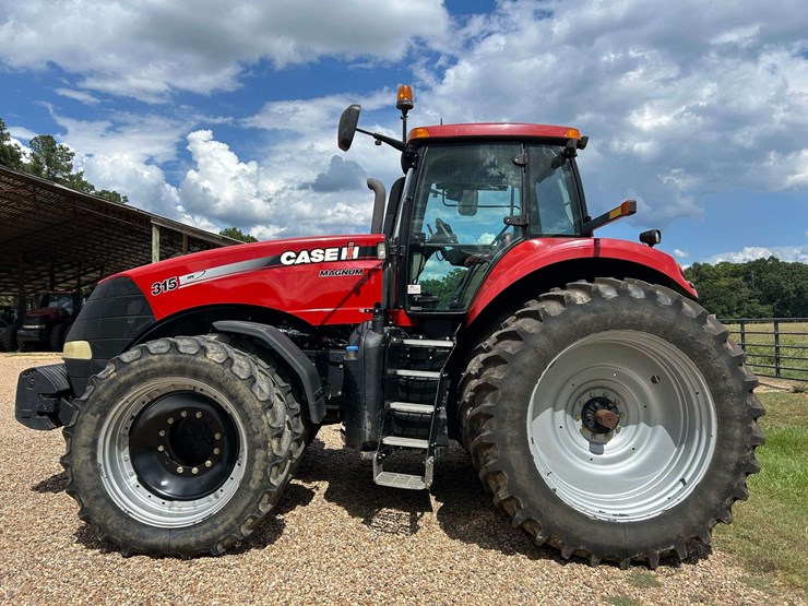 2012-case-ih-magnum-315-image-3