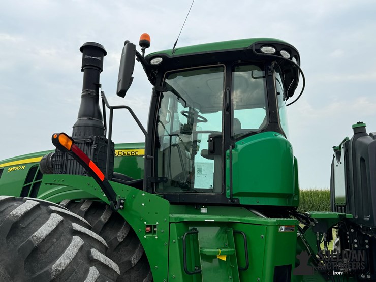 2019-john-deere-9570r-image-13