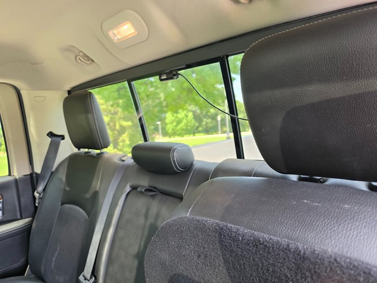 2014-dodge-1500-image-48