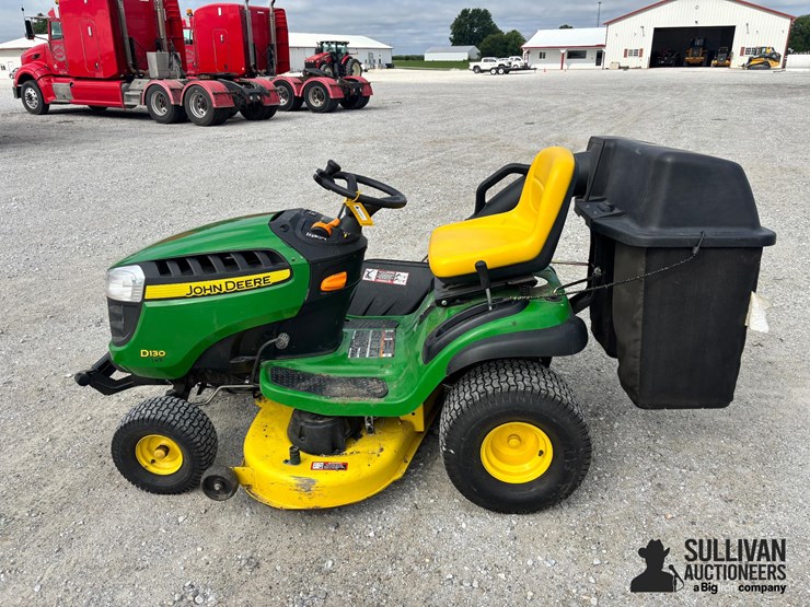 john-deere-d130-image-8