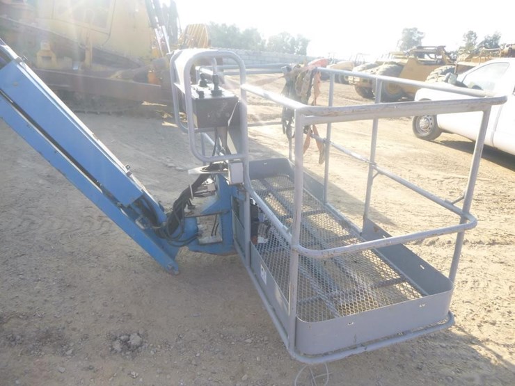 2013-genie-s65-image-8