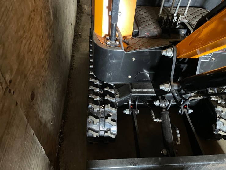#9731-•-future-mini-excavator-image-47