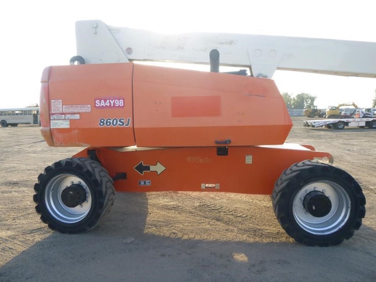 2013-jlg-860sj-image-18