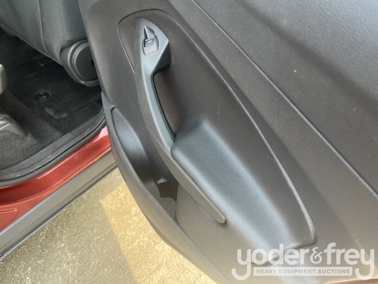 2014-ford-escape-image-27