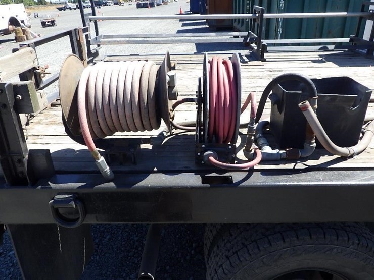 1997-chevrolet-3500-image-26
