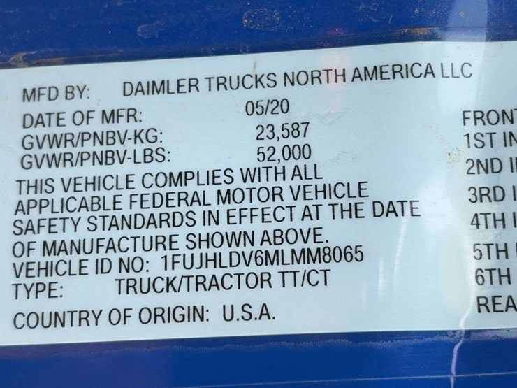 2021-freightliner-cascadia-truck-image-9